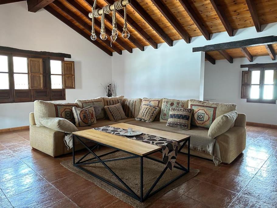 Villa With Pool In The Centre Of Fuerteventura 安提瓜 外观 照片